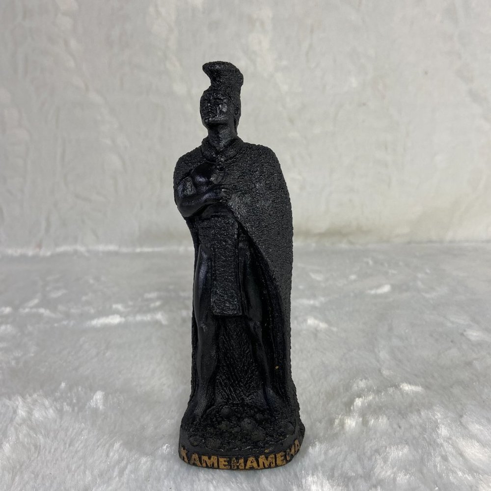 Vintage King Kamehameha Hawaii Tourist Souvenir 1960's collection Lava Poly Art